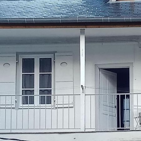 Appartement Centre Ville Avec Balcon -Terrasse Prive Tulle Eksteriør bilde